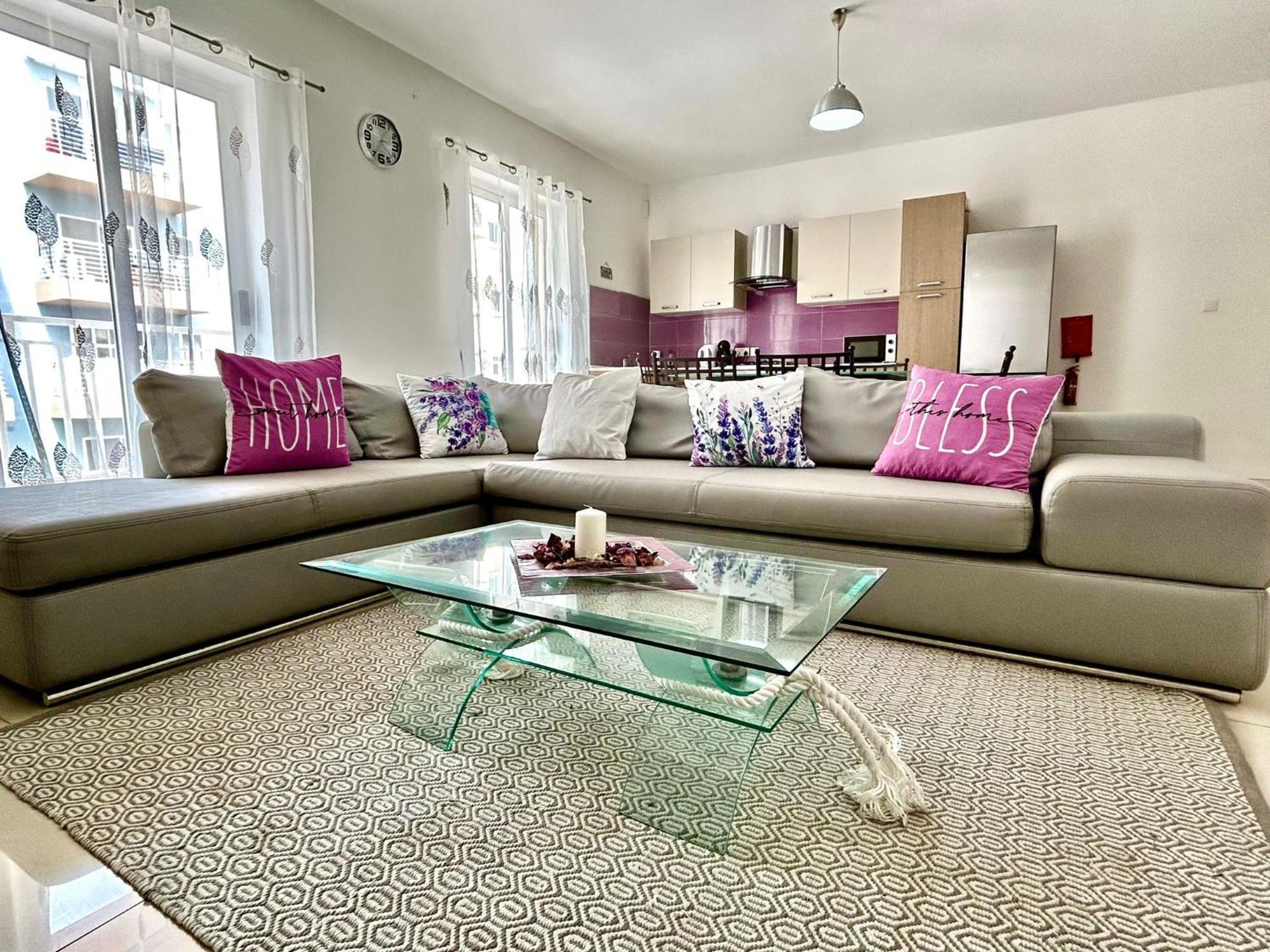 Sunshine Flats Cosy 2 Bd In Saint Paul's Bay - Close To Bugibba Square *